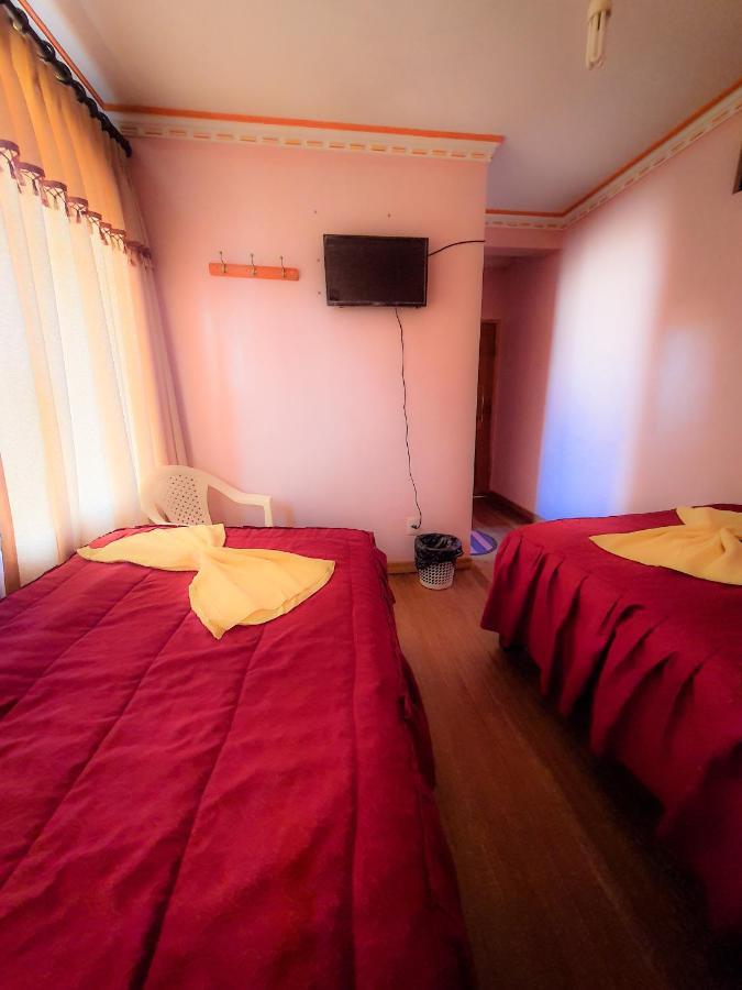 Hostal Luz Yhobimar Copacabana  Dış mekan fotoğraf
