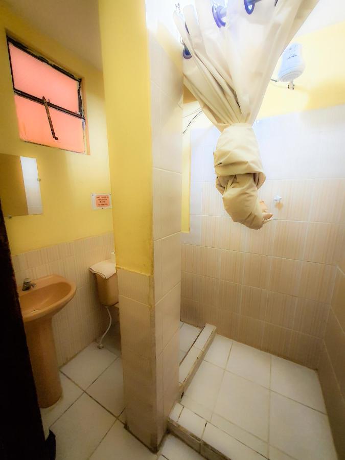 Hostal Luz Yhobimar Copacabana  Dış mekan fotoğraf